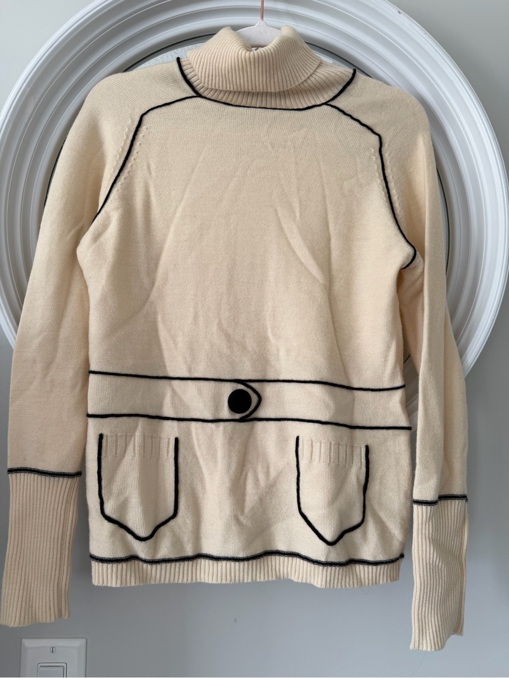 Jaeger 100% Pure Wool Contrast Piping Turtlenexk Sweater Medium Cream Black Retr